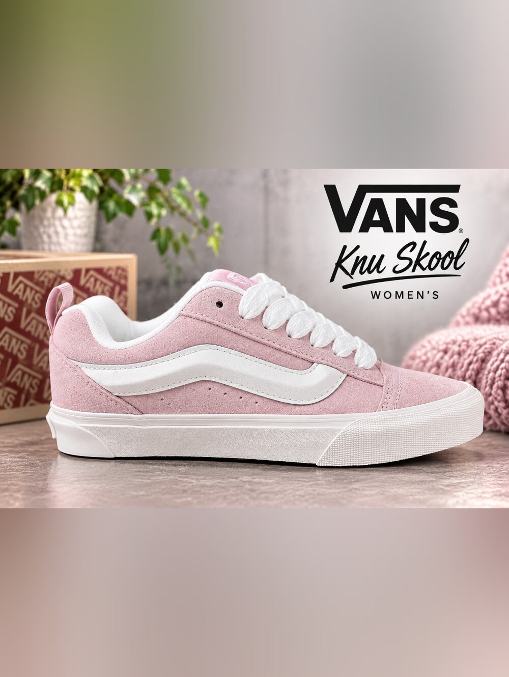 Vans Knu Skool Women’s Size 8.5 Pink White Sneakers New in Box
